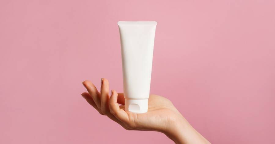 Best Creams for Saggy Skin and Firming Support